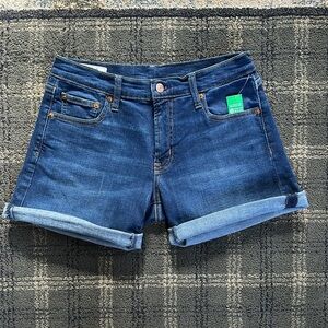 Gap Shorts (4/27P)